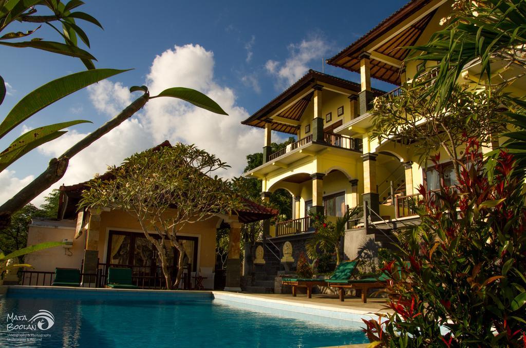 Beten Waru Bungalow And Restaurant Αμέντ Εξωτερικό φωτογραφία