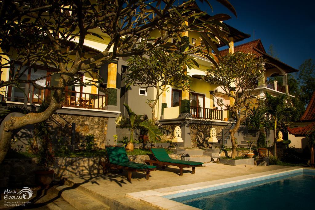 Beten Waru Bungalow And Restaurant Αμέντ Εξωτερικό φωτογραφία