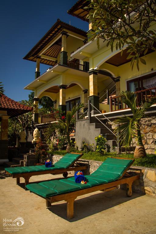 Beten Waru Bungalow And Restaurant Αμέντ Εξωτερικό φωτογραφία