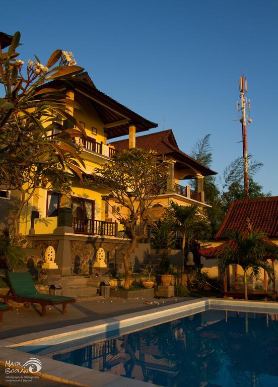 Beten Waru Bungalow And Restaurant Αμέντ Εξωτερικό φωτογραφία