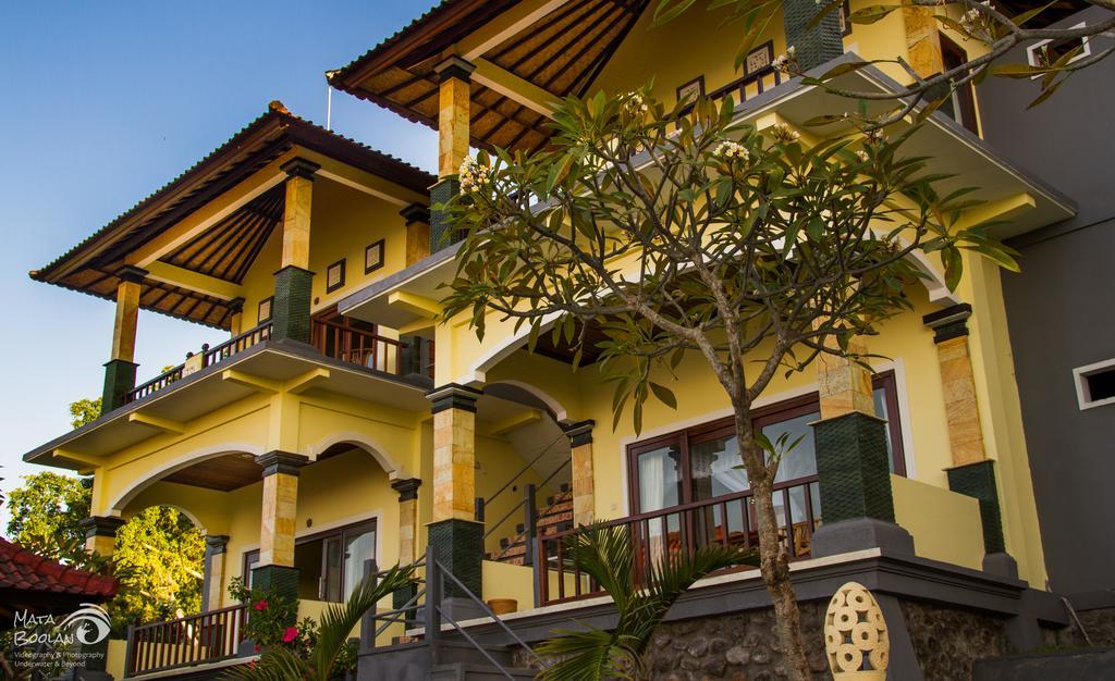 Beten Waru Bungalow And Restaurant Αμέντ Εξωτερικό φωτογραφία