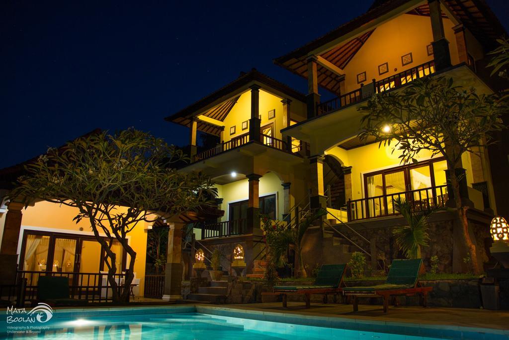 Beten Waru Bungalow And Restaurant Αμέντ Εξωτερικό φωτογραφία