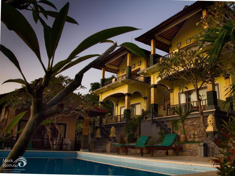 Beten Waru Bungalow And Restaurant Αμέντ Εξωτερικό φωτογραφία