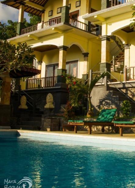 Beten Waru Bungalow And Restaurant Αμέντ Εξωτερικό φωτογραφία